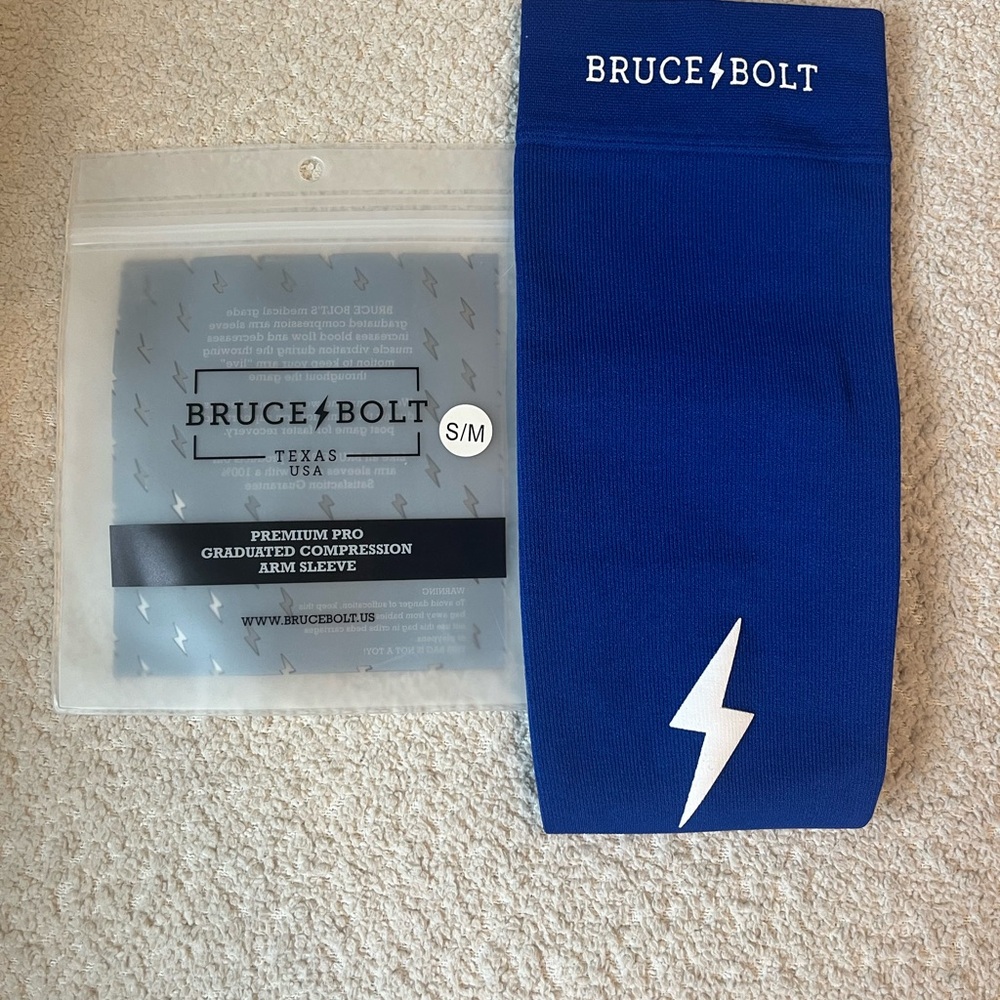 Blue Bruce Bolt arm sleeve for baseball or softball 🥎 ⚾️